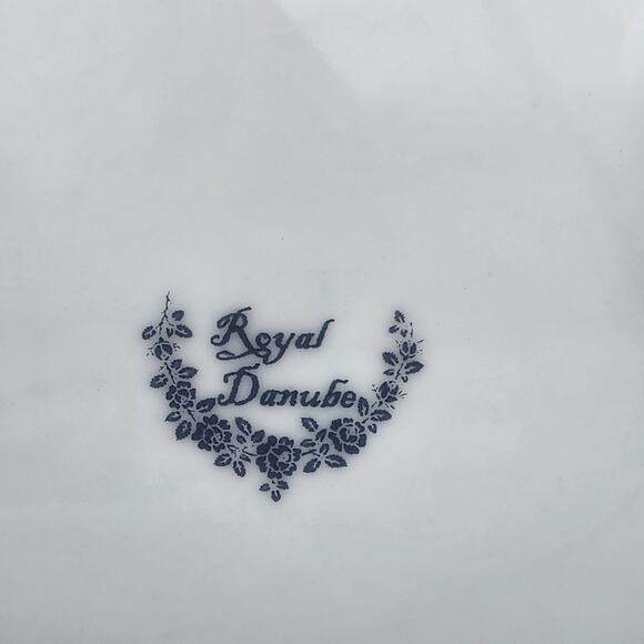 Vintage Royal Danube 5" Creamer Footed Floral Gold Trim Victorian Elegant Dinner - Picture 12 of 16